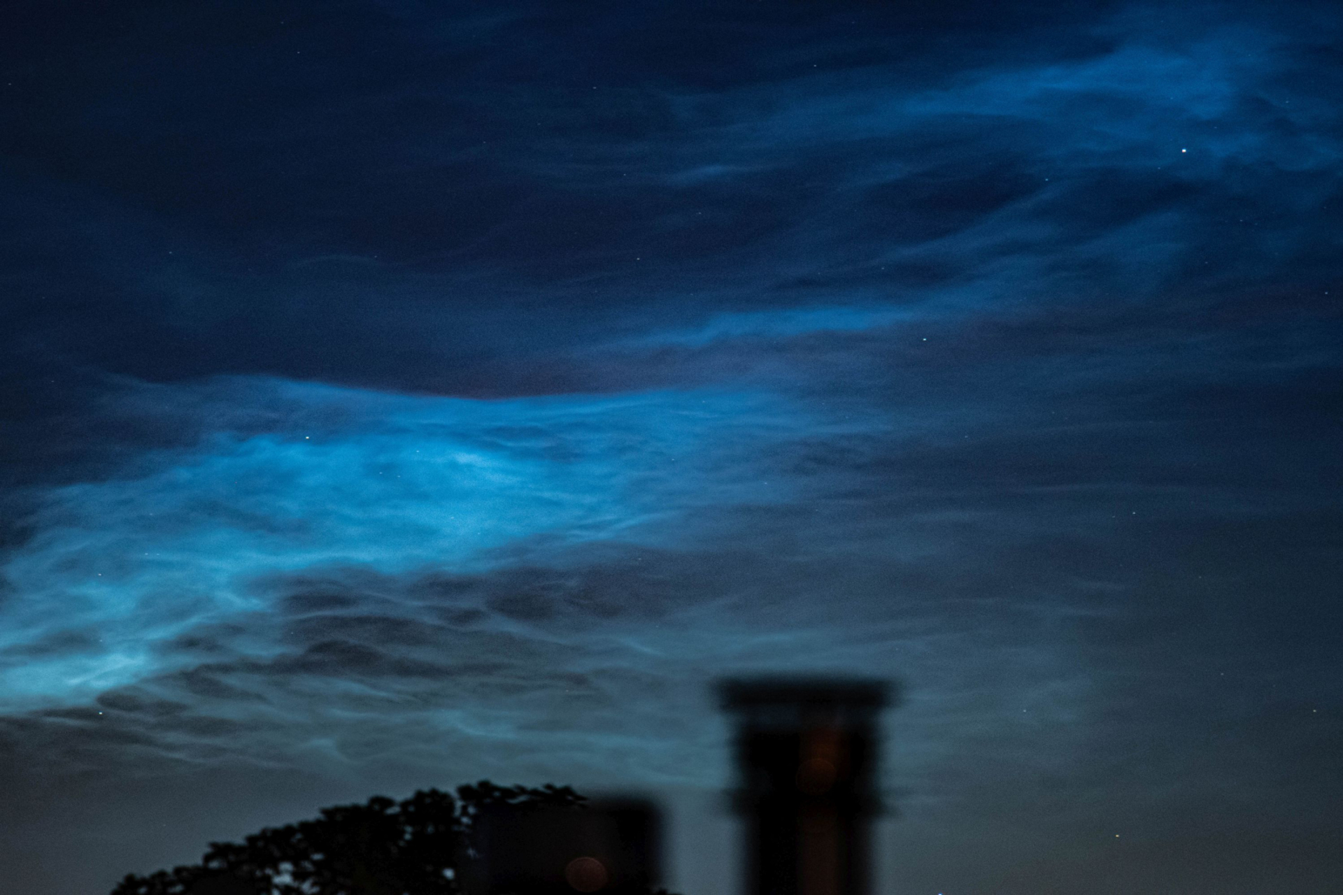 lichtende-nachtwolken-detail_6679f5b2cb654_large