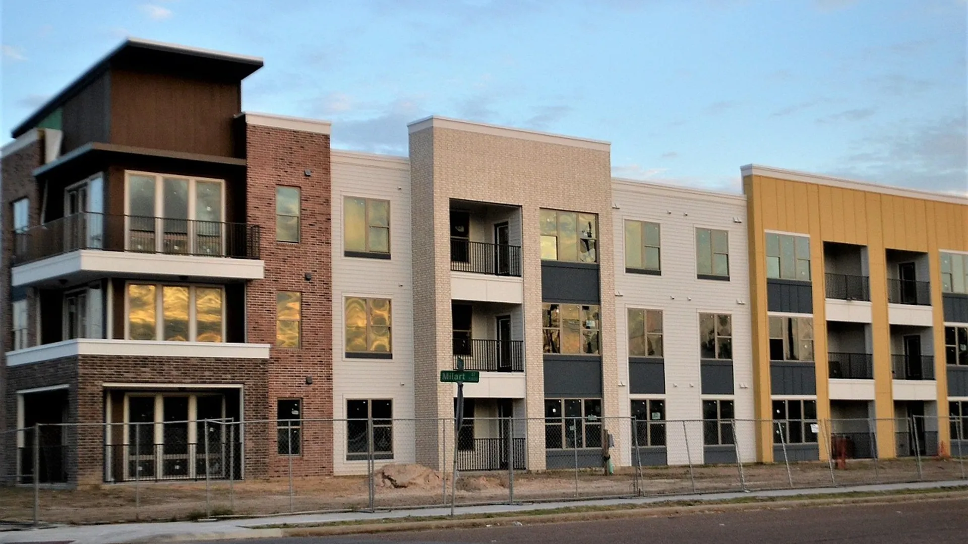 artisticoperations-new-housing-development-2821968_1280