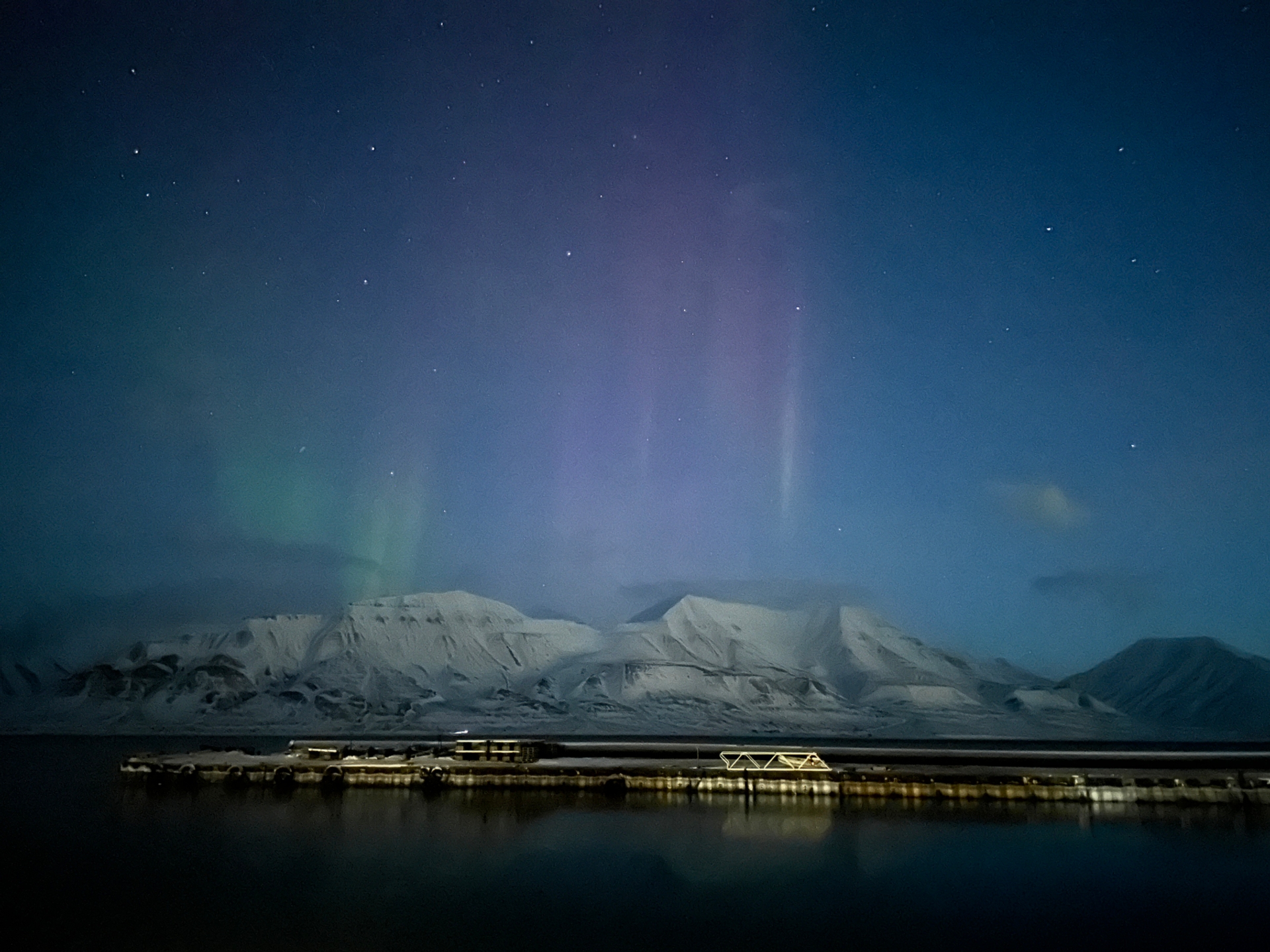 Longyearbyen haven december