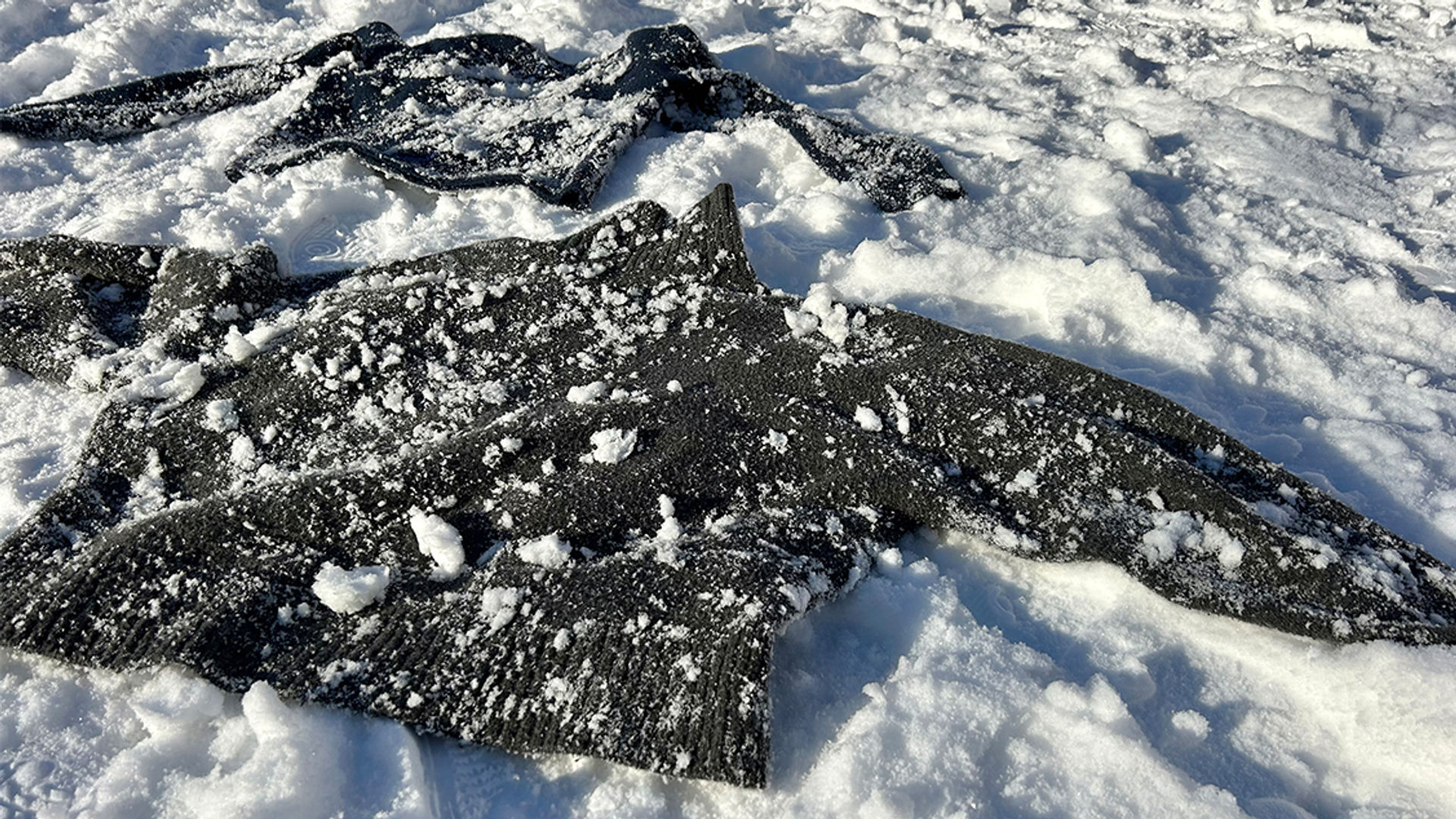 Wollen truien in de sneeuw