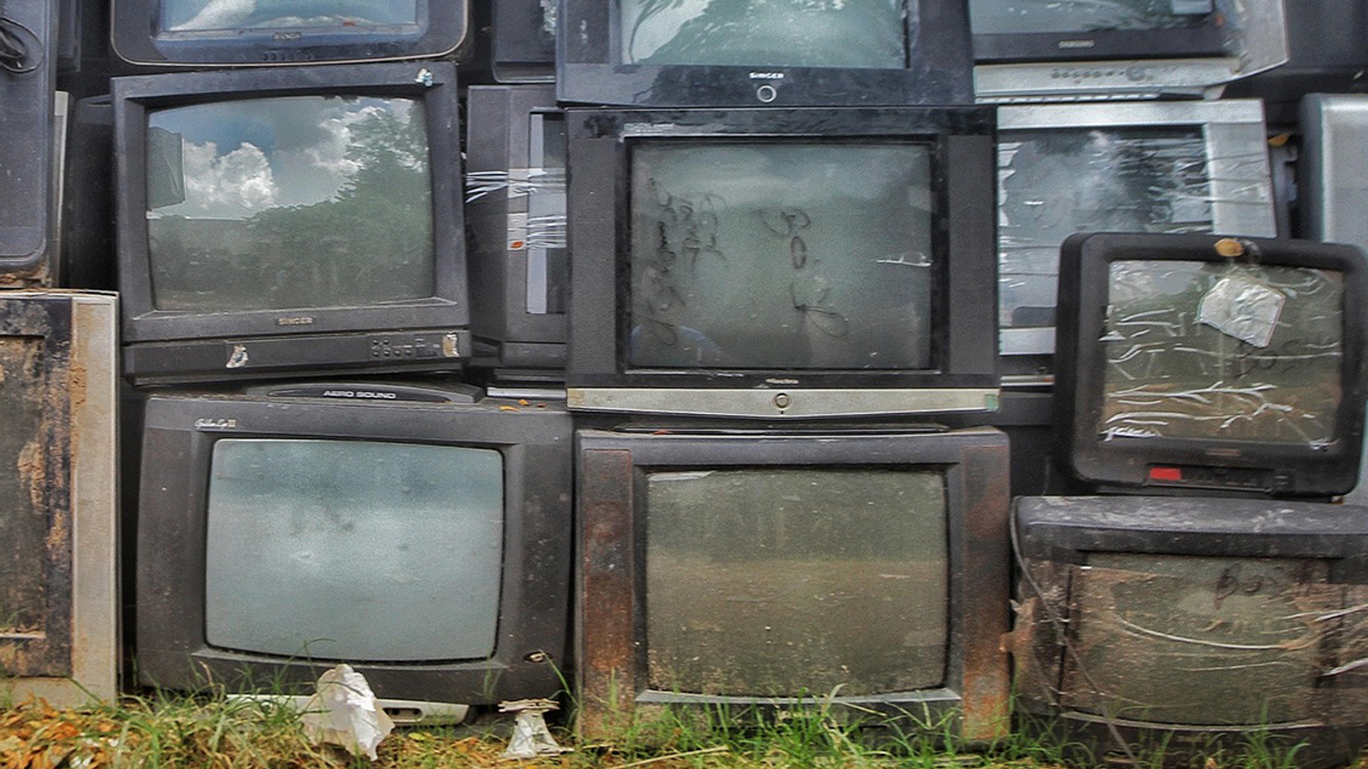 e-waste-pixabay