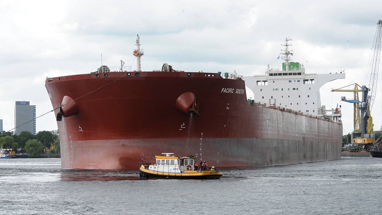 Schip_soja_wff AMsterdam haven containerschip