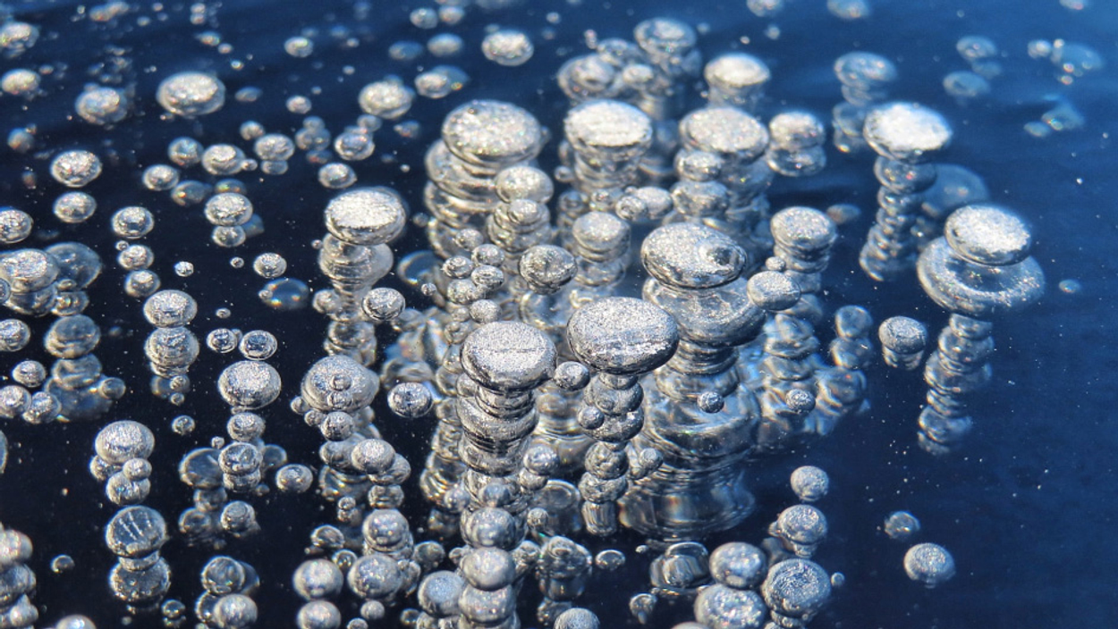 bubbels-in-t-ijs_639a0d418dc31_medium