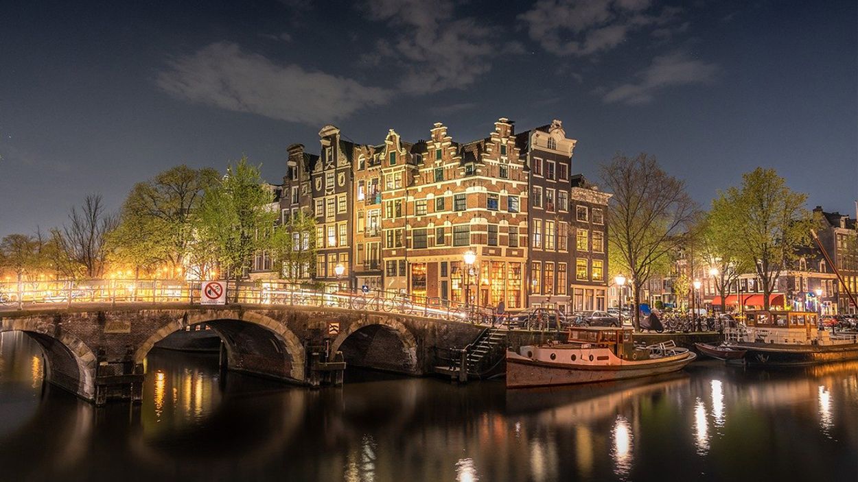 Afbeelding van Methaanetende microben houden de grachten van Amsterdam schoon