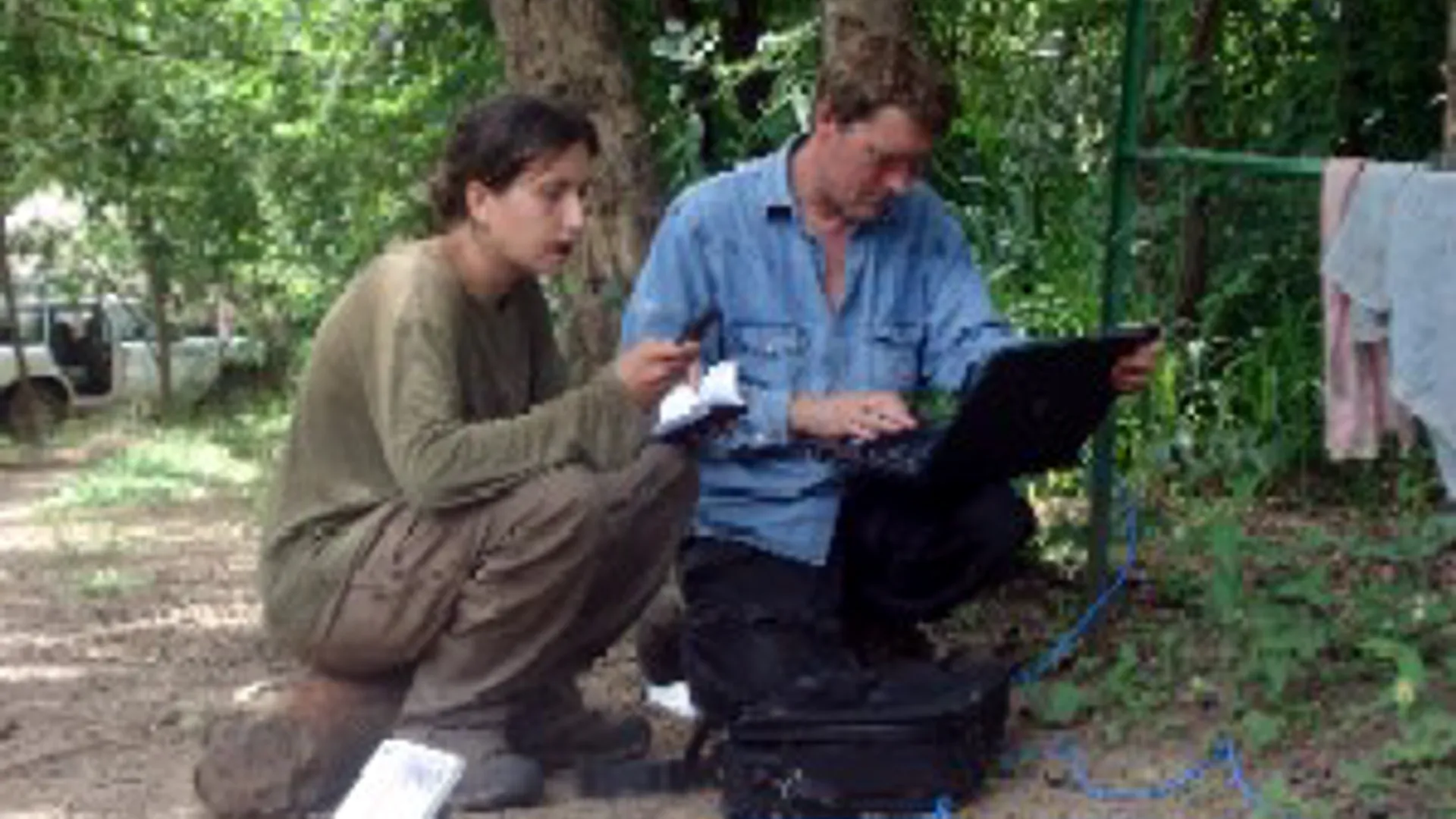 Hitech_in_the_bush_lowres.jpg