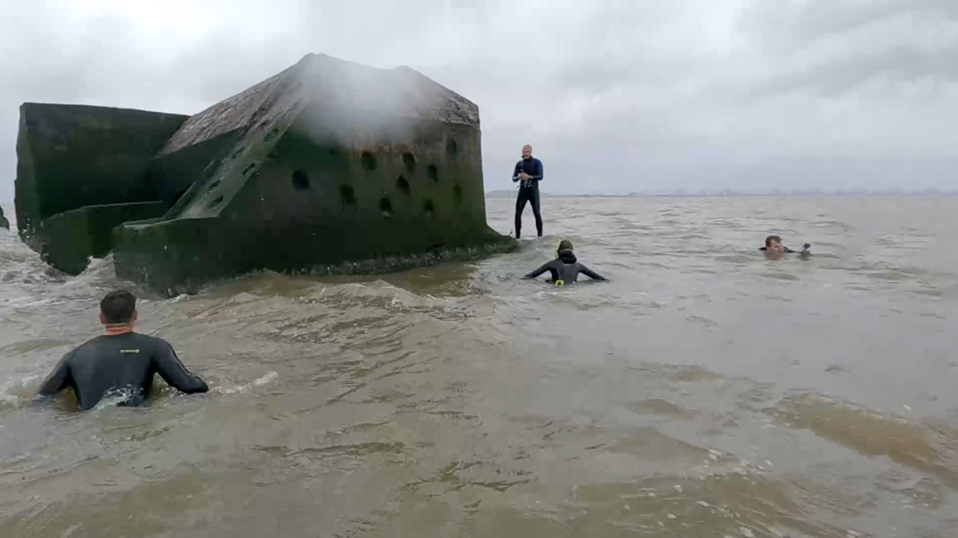 bunker voorne duinen