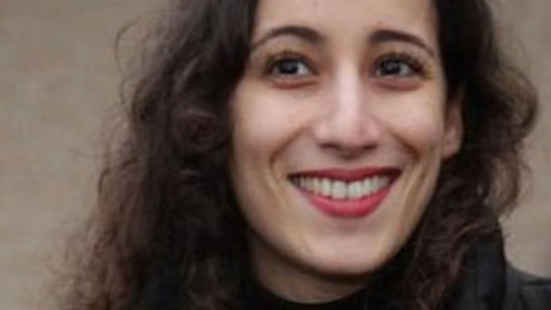Viva400Faiza.jpg