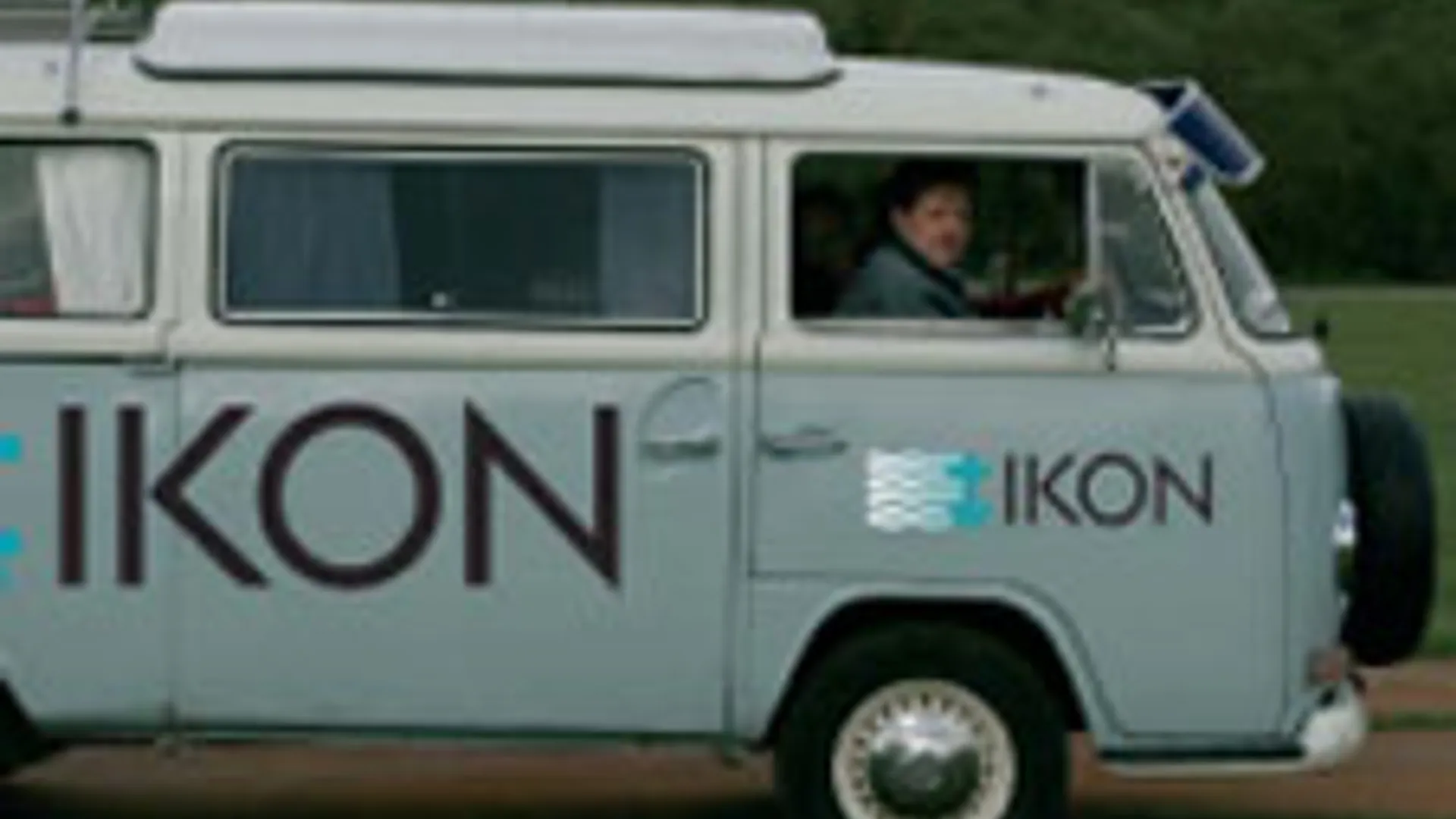 ikonbus.jpg