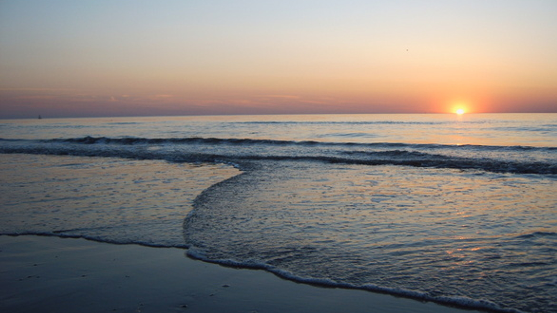 sunset-belgian-coast-1395843.jpg