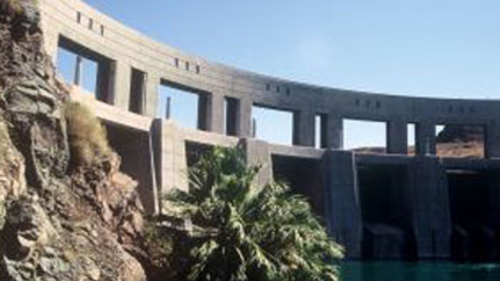Dam.jpg