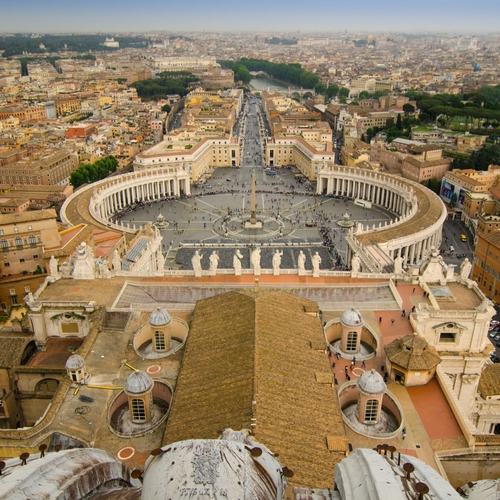 Paus bestelt installatie om Vaticaanstad te voorzien van zonne-energie