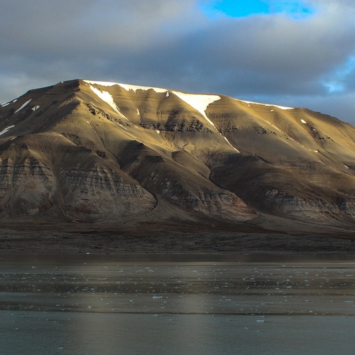 Afbeelding van Snellere opwarming in Spitsbergen in vergelijking tot andere plekken