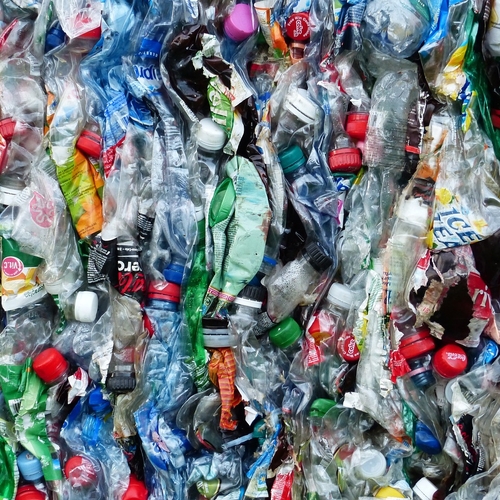 Afbeelding van Nederlands hergebruikt plastic is steeds minder in trek