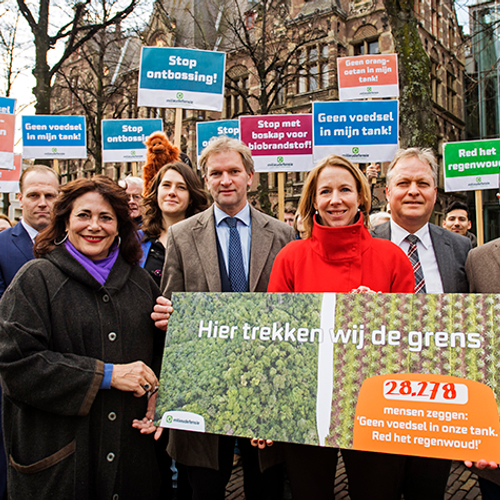 Ruim 28.000 handtekeningen voor het regenwoud