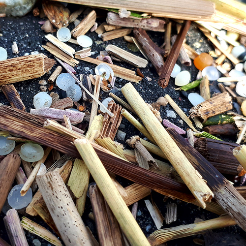 Dagelijks ‘morst’ industrie ruim 20 miljard plastickorrels