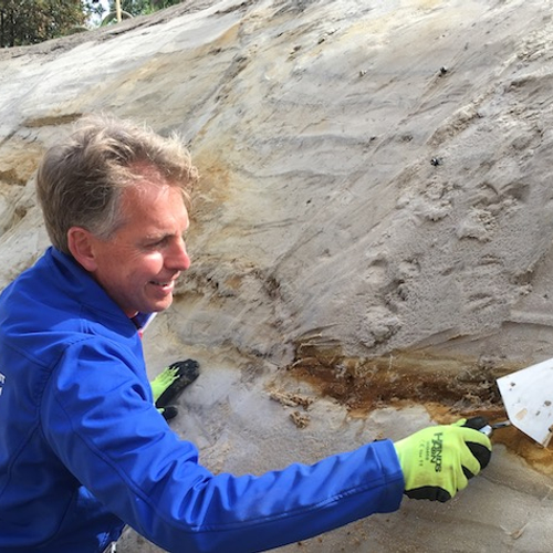 Graven naar de Peelrandbreuk