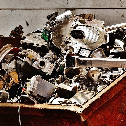 Batterijen in afval veroorzaken steeds vaker brand op recyclebedrijf