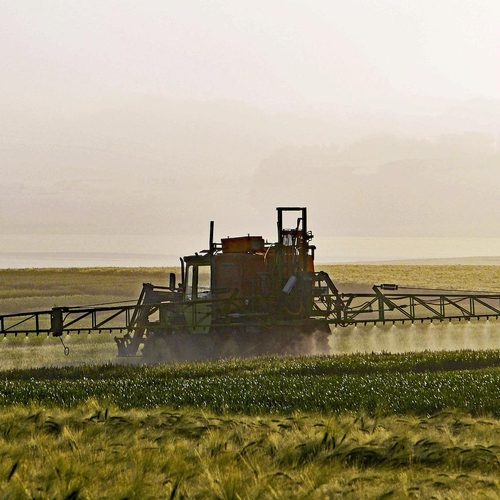 EU blijft bij plan om pesticiden te halveren tegen 2030