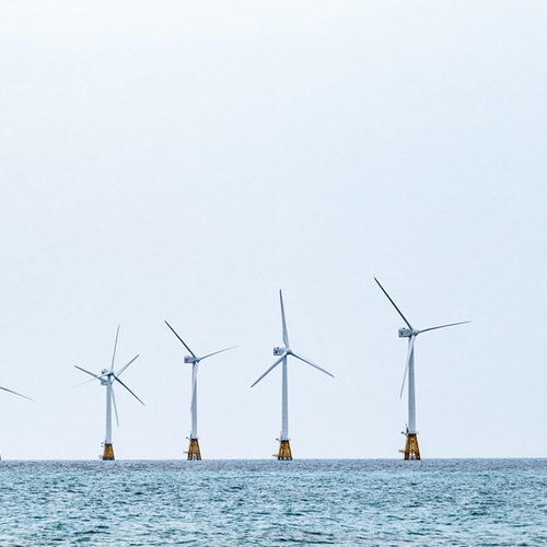 Enorm windpark op zee bij Ierland voor productie groene waterstof