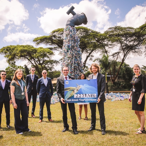 WWF prijst historisch besluit VN-milieuconferentie voor plastic verdrag
